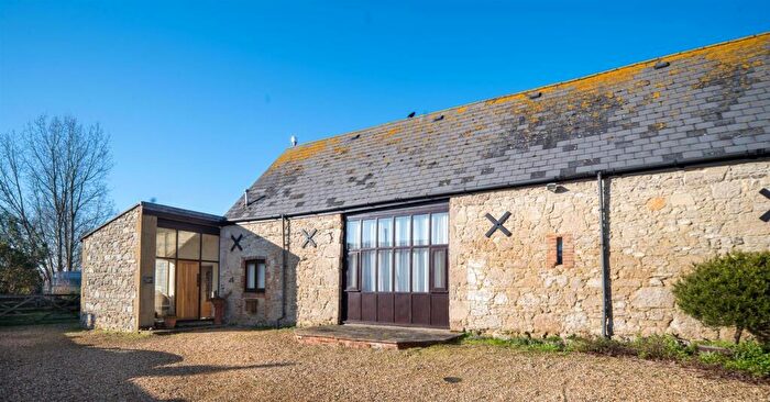 2 Bedroom Barn Conversion For Sale In Ningwood, Isle Of Wight, PO30