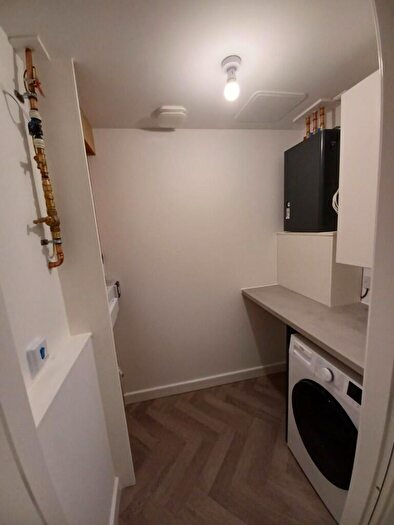 2 Bedroom Flat To Rent In Calton Village, G4