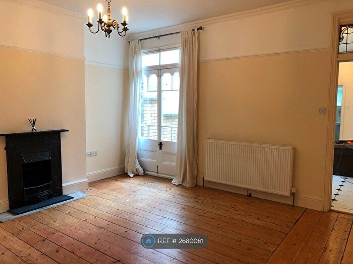 1 Bedroom Flat To Rent In Thorpe Road, Norwich, NR1
