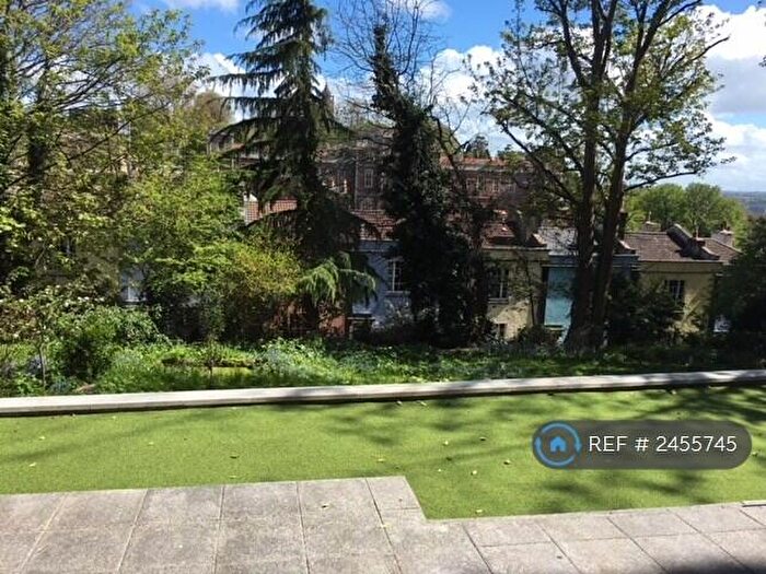 Studio To Rent In Dover Place, Bristol, BS8