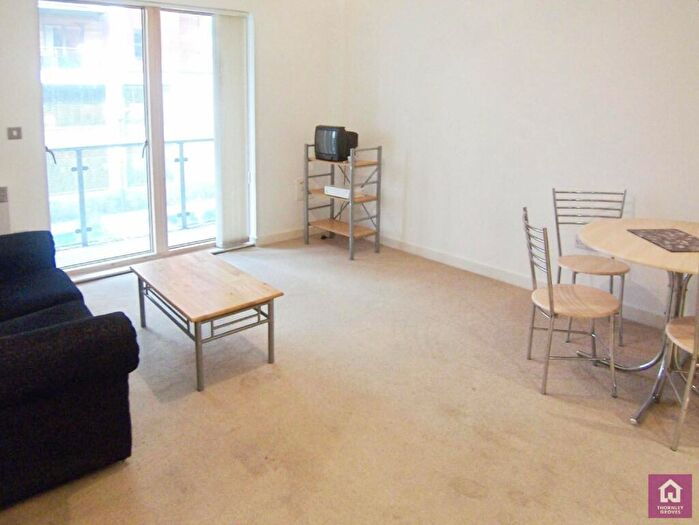 1 Bedroom Flat To Rent In Hornbeam Way, Manchester, M4