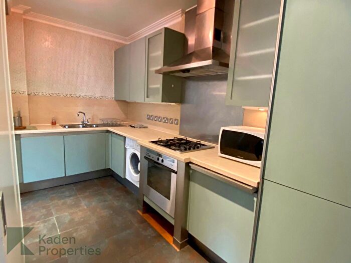 2 Bedroom Flat To Rent In Russell Square, Bloomsbury/London, WC1B