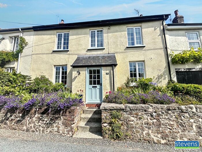4 Bedroom Terraced House For Sale In Eggesford Road, Winkleigh, EX19