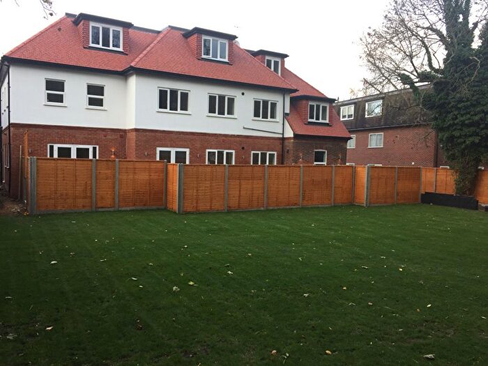 1 Bedroom Flat To Rent In Foxley Hill Road, Purley, CR8