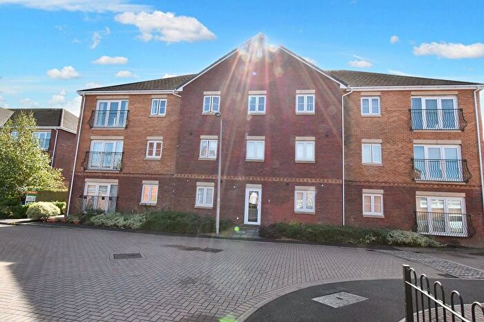 1 Bedroom Flat For Sale In Moorland Green, Gorseinon, Swansea, SA4
