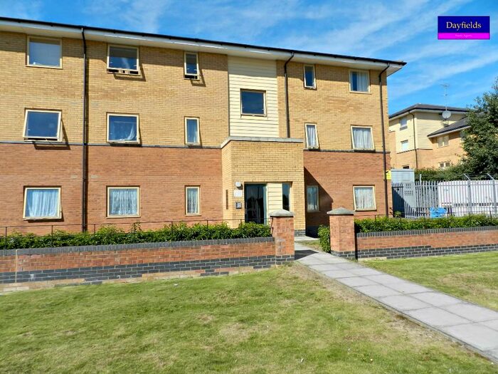 2 Bedroom Flat To Rent In Melling Drive, Enfield, Middlesex, EN1