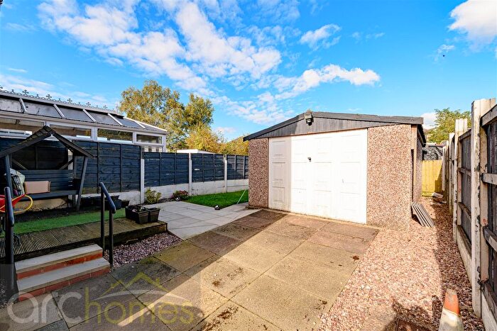2 Bedroom Semi-Detached House For Sale In Angus Avenue, Leigh, WN7