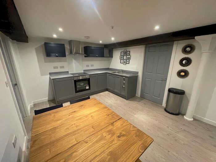 2 Bedroom Flat To Rent In Kiln Court, Kirk Sandall, Doncaster, DN3