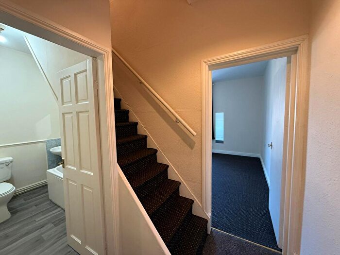 1 Bedroom Flat To Rent In Ombersley Road, Balsall Heath, B12