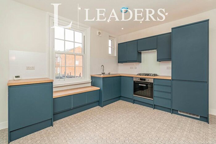 1 Bedroom Apartment To Rent In Oxford Street, Southampton, SO14