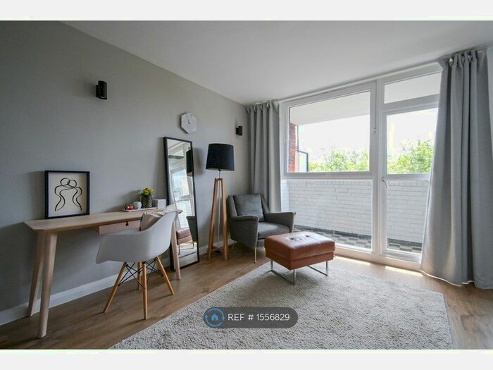 Studio To Rent In Morgan House, London, SW1V