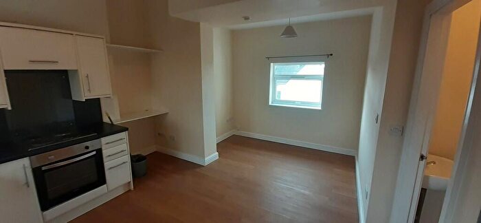 Studio To Rent In Flat, King Street, Newcastle, ST5