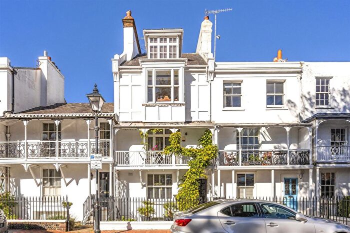 5 Bedroom Terraced House For Sale In Ambrose Place, Worthing, BN11