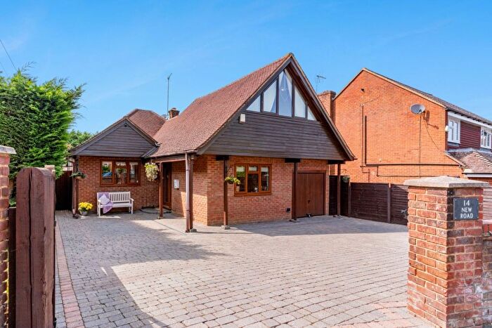 5 Bedroom Detached House For Sale In New Road, Stokenchurch, HP14