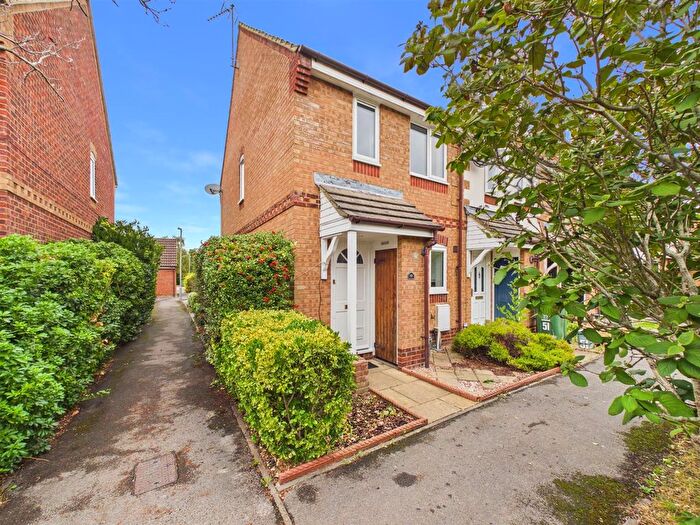 2 Bedroom End Of Terrace House For Sale In Carnation Way, Lavender Grange, Aylesbury, HP21