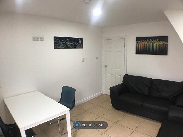 4 Bedroom Terraced House To Rent In Lansdowne Street, Coventry, CV2