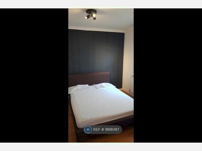 1 Bedroom Flat To Rent In Bloomsbury Street, London, WC1B