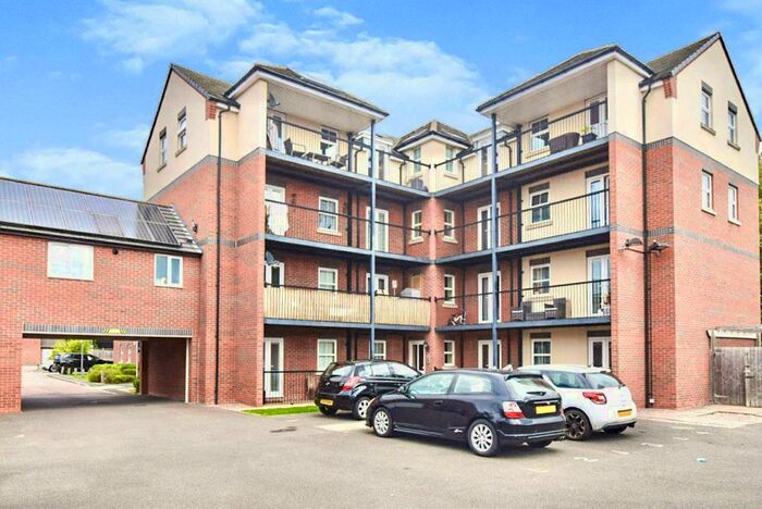 2 Bedroom Apartment To Rent In Beagle Close, Leicester, LE4