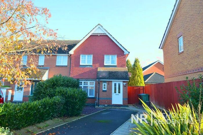3 Bedroom End Of Terrace House To Rent In Nigel Fisher Way, Chessington, Surrey., KT9