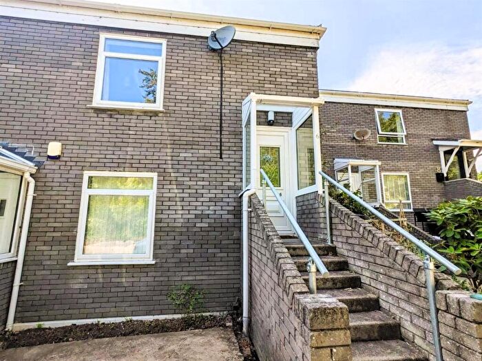 2 Bedroom Apartment To Rent In Llanrwst Road, Glan Conwy, Colwyn Bay, LL28