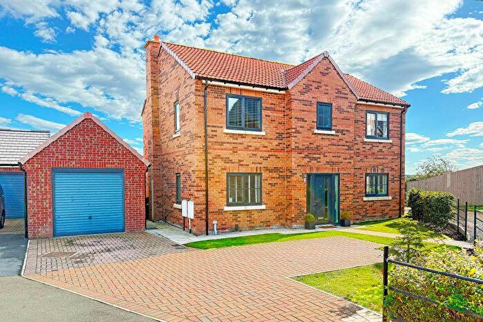 4 Bedroom Detached House For Sale In Evesham Place, Kirby Hill, York, YO51