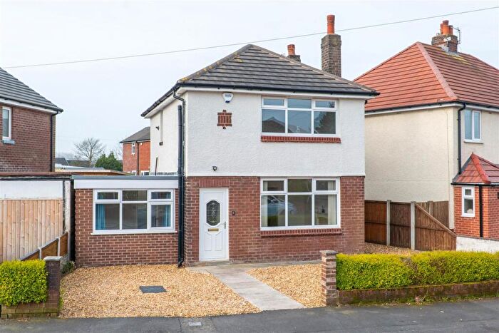 2 Bedroom Detached House For Sale In Melrose Way, Chorley, PR7