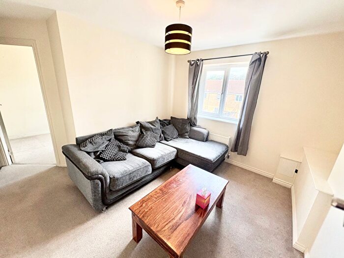 1 Bedroom Flat To Rent In Pel Crescent, Oldbury, B68
