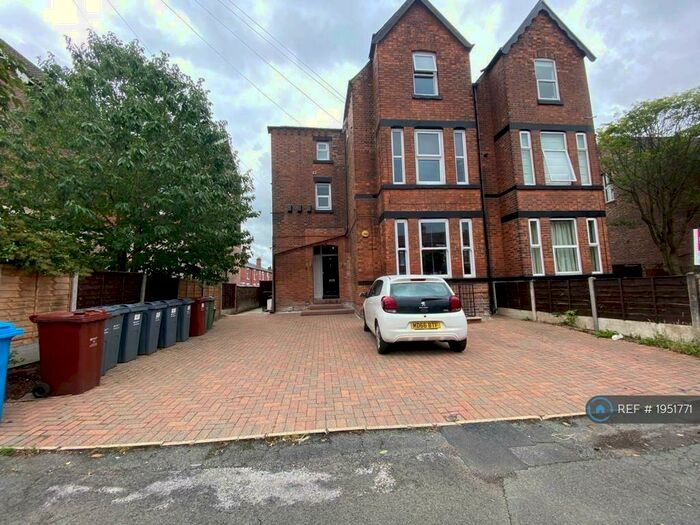 2 Bedroom Flat To Rent In Atwood Road, Manchester, M20