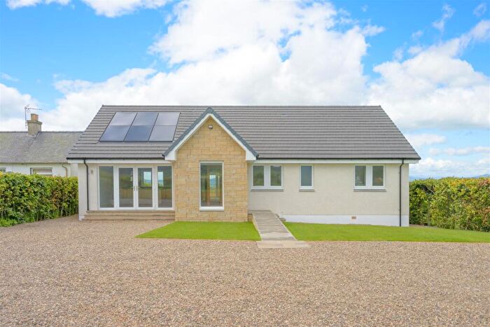 4 Bedroom Detached House For Sale In West Kinnochtry, Coupar Angus, PH13