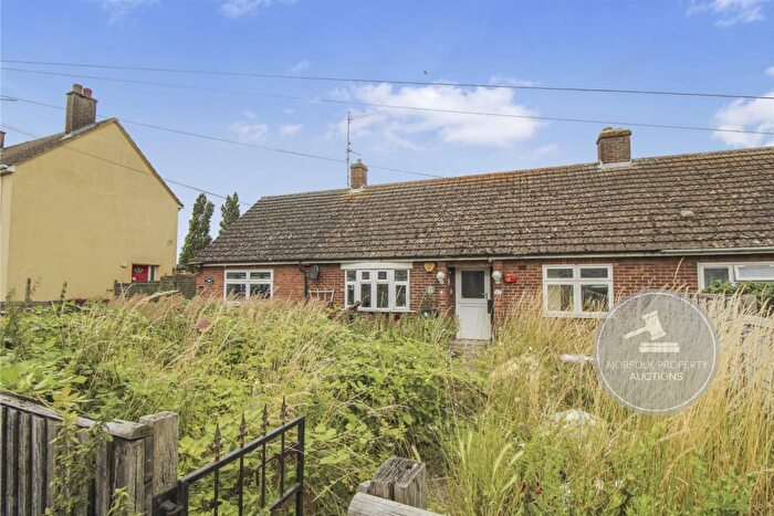 3 Bedroom Bungalow For Sale In St. Edmundsbury Road, King's Lynn, PE30