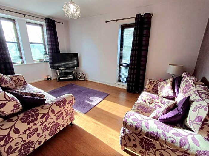 3 Bedroom Semi-Detached House For Sale In Weavers Fold, Mellor, BB2