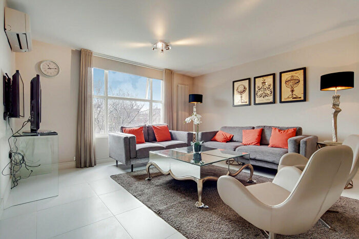 3 Bedroom Apartment To Rent In Boydell Court, St. Johns Wood Park, NW8