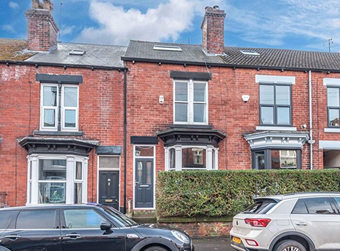 3 Bedroom Terraced House For Sale In Wath Road, Nether Edge, S7