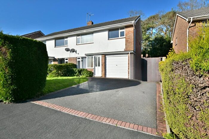 3 Bedroom Semi Detached House For Sale In Diprose Road, Corfe Mullen, BH21