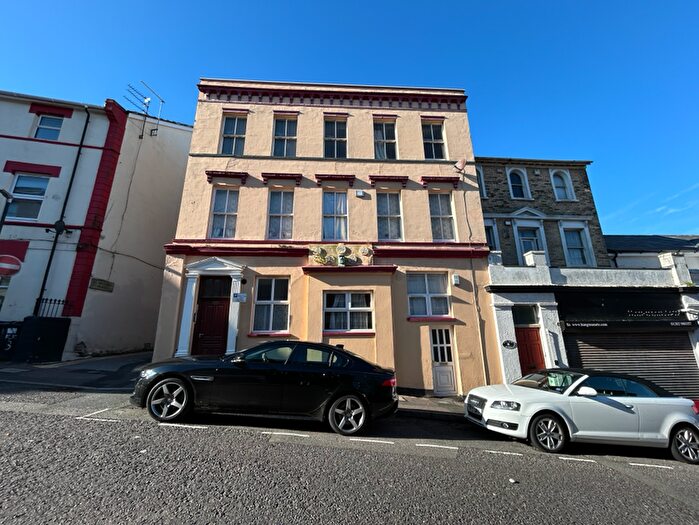 2 Bedroom Flat To Rent In St Michaels Road, Bournemouth, BH2