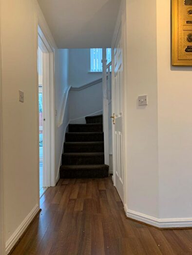 4 Bedroom Town House To Rent In Martingale Court, Cheetham Hill, Manchester, M8