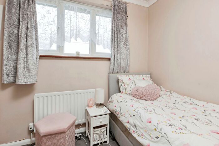 3 Bedroom Terraced House For Sale In St. Hildas Way, Gravesend, Kent, DA12