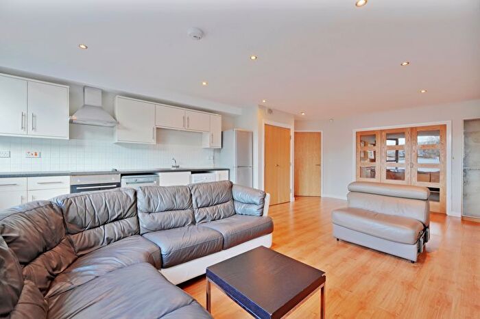 2 Bedroom Flat To Rent In Whitecroft Works, Furnace Hill, Sheffield, S3