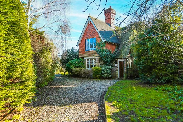 3 Bedroom Detached House For Sale In Highcroft Villas, Brighton, BN1