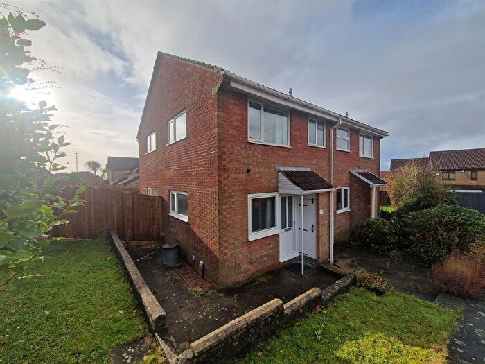 1 Bedroom Semi-Detached House To Rent In Ffordd Y Mynydd, Birchgrove, Swansea, SA7