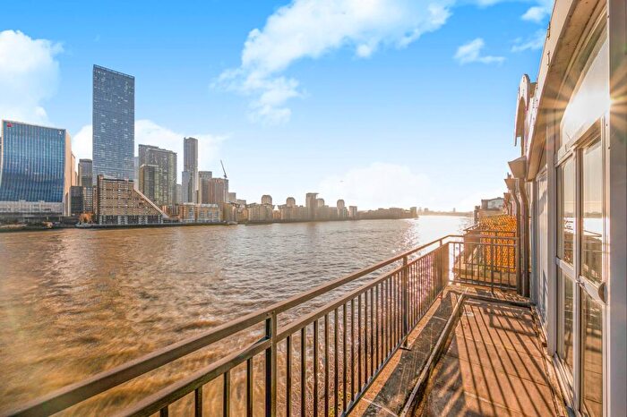 1 Bedroom Flat For Sale In Mermaid Court, Rotherhithe Street, SE16