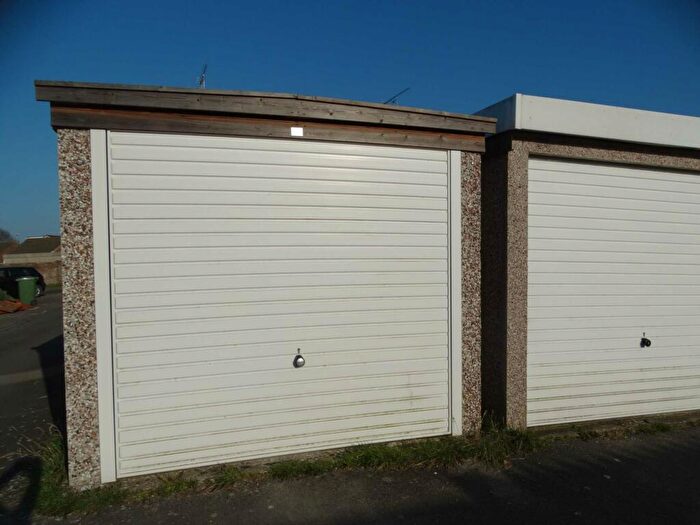 Garage / Parking To Rent In Heron Close, Bognor Regis, PO22