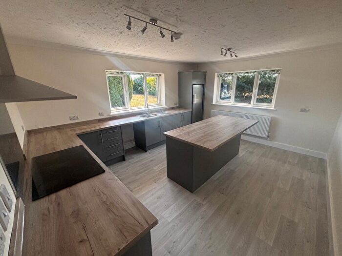 6 Bedroom Bungalow To Rent In Hilborough, Thetford, IP26