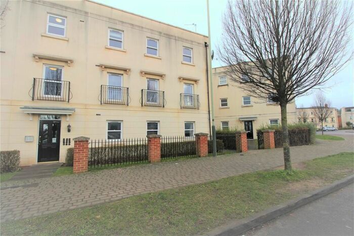 2 Bedroom Apartment To Rent In Kempley Close, Cheltenham, Gloucestershire, GL52
