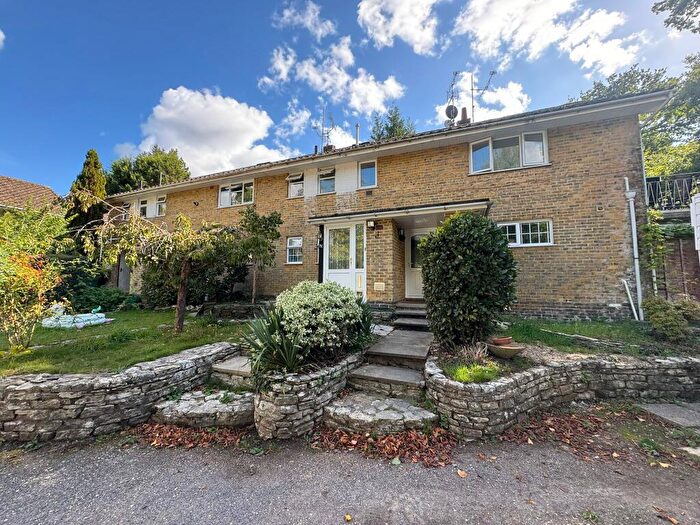 2 Bedroom Maisonette To Rent In Holly Hill, Southampton, SO16
