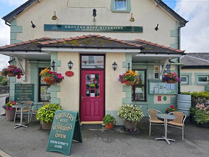 6 Bedroom Detached House For Sale In The Drovers Rest, Llanwrytyd Wells, LD5