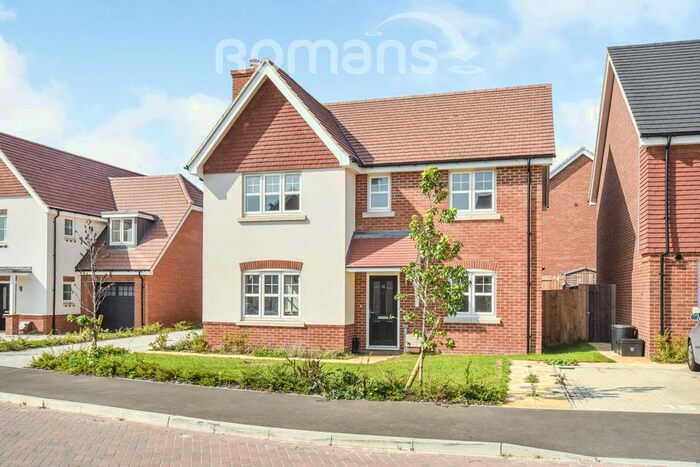 4 Bedroom Detached House To Rent In Sadler Crescent, Wokingham, RG40