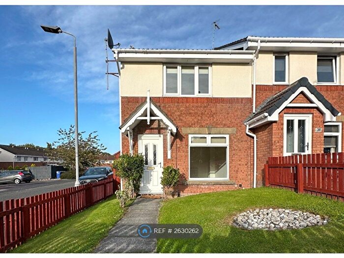 3 Bedroom End Of Terrace House To Rent In Cromptons Grove, Paisley, PA1
