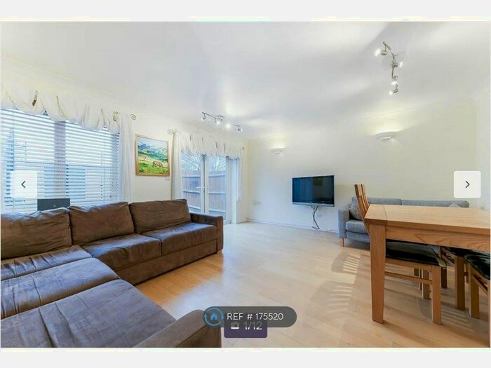 4 Bedroom Terraced House To Rent In Vanneck Square, London SW15