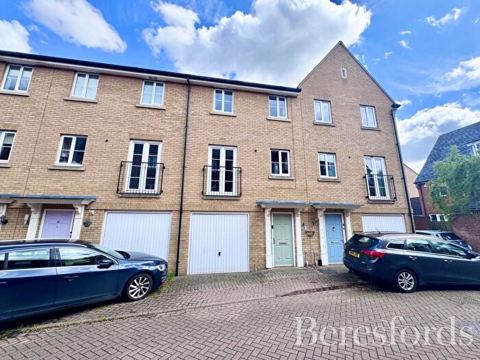 3 Bedroom Terraced House For Sale In Appleton Mews, Colchester, CO4